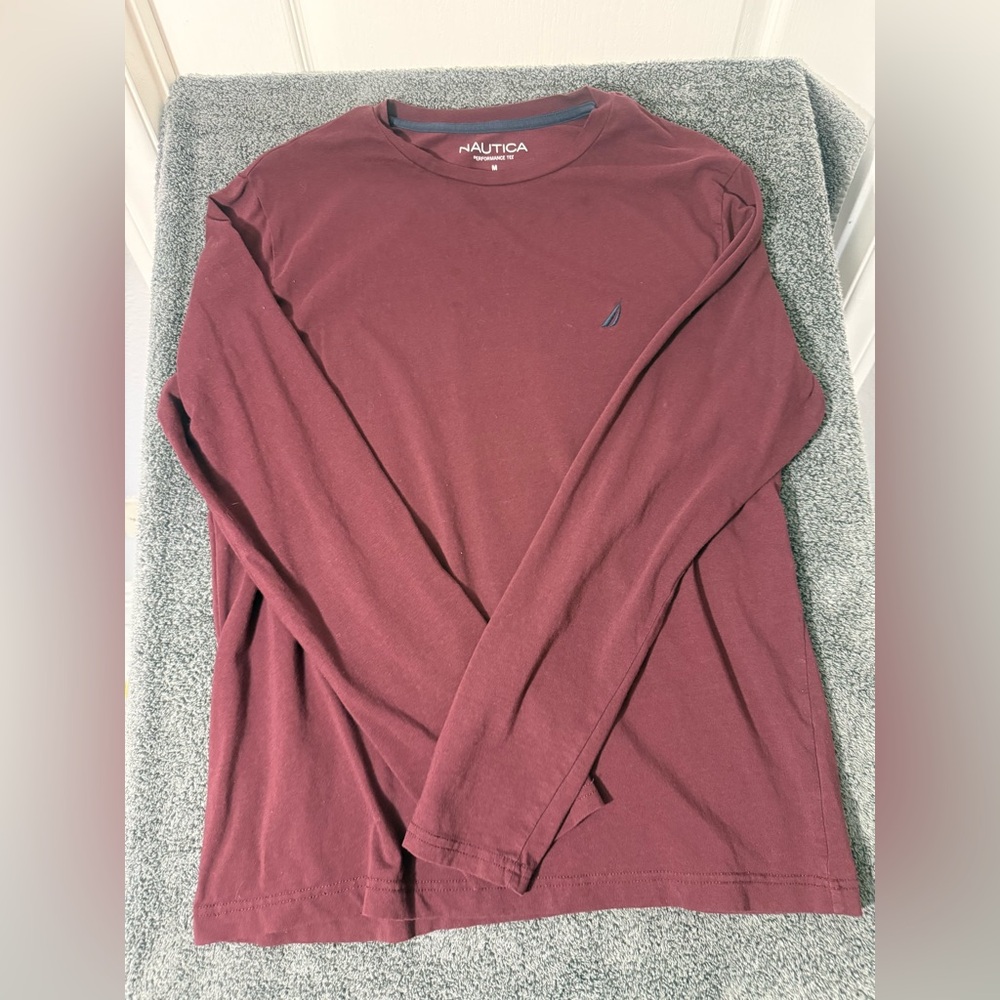 Nautica Men's Burgundy Performance‎ Long Sleeve Tee